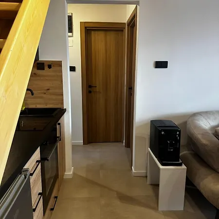 Daire Taca House - Airport *