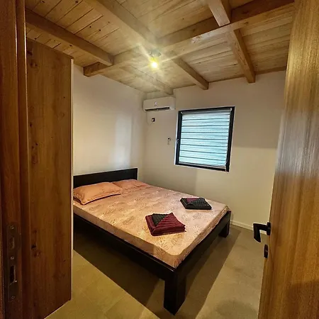 Taca House - Airport Daire *