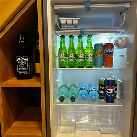 Taca House - Airport Daire